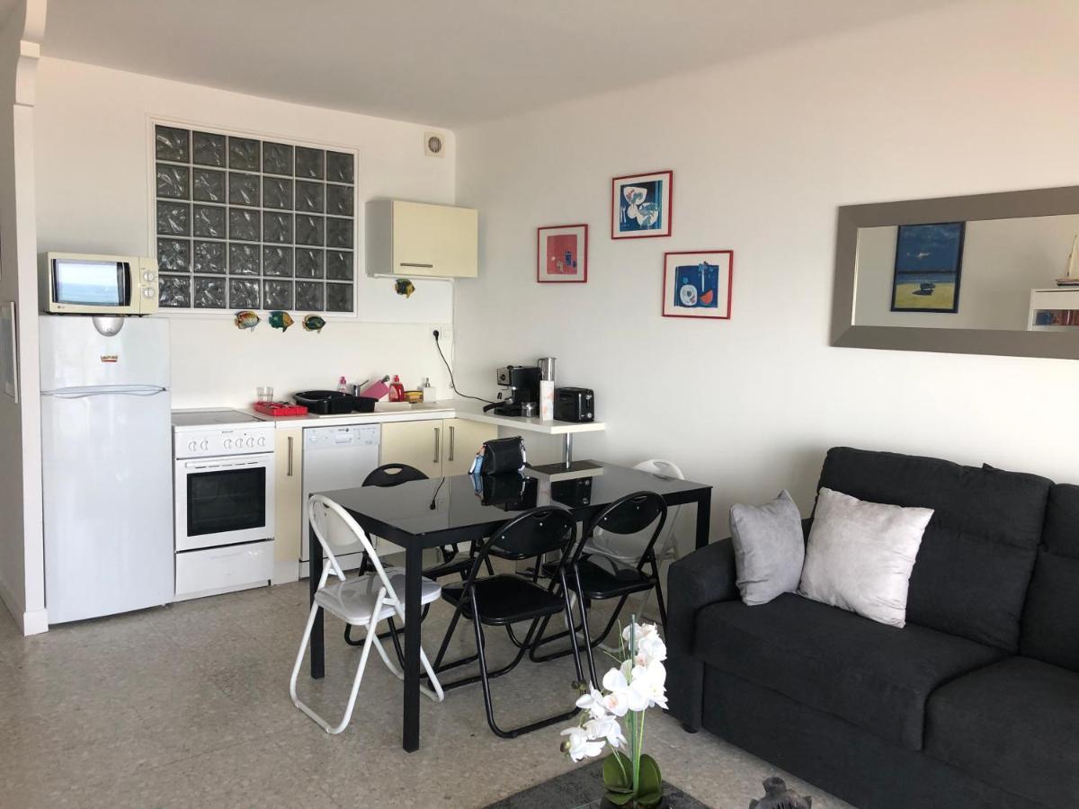 Appartement Front De Mer Cagnes-sur-Mer Exterior photo